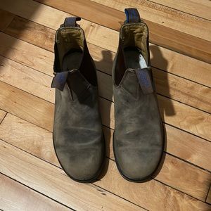 Blundstone Women’s Thermal Chelsea Boot #584 rustic brown size 8.5 U.S. (5.5 BL)